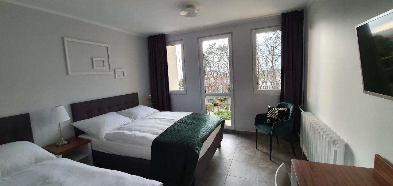 Dom Na Bukowym Wzgorzu Bed & Breakfast Wicko  Exterior foto